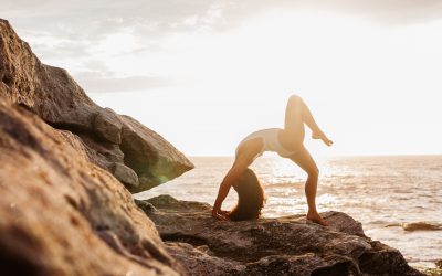 Mes 5 postures de yoga préférées (et pourquoi je les aime)